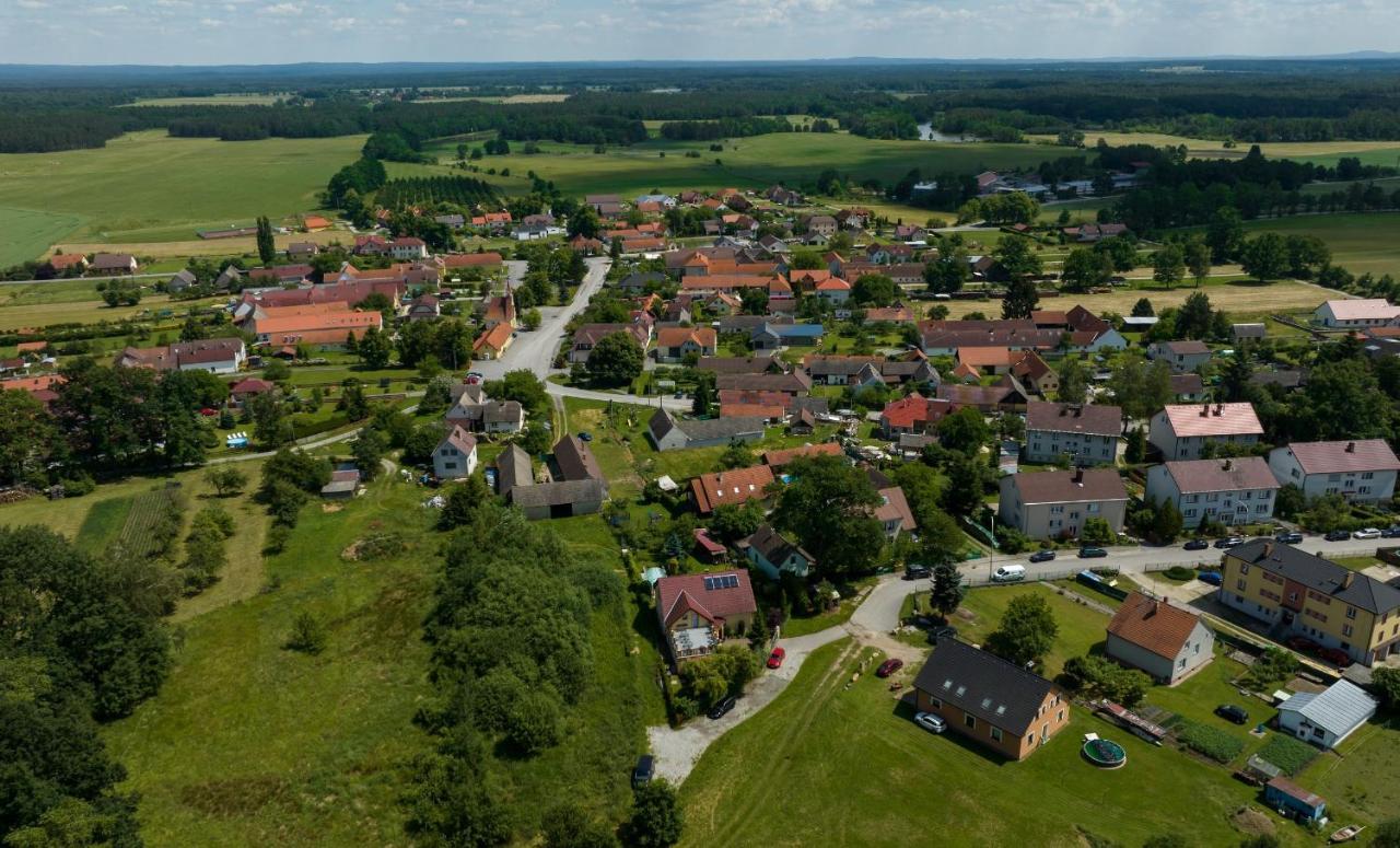 Penzion U Sykoru Třeboň Kültér fotó
